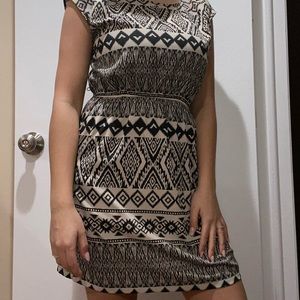 Forever 21 Black and Tan size Medium Dress